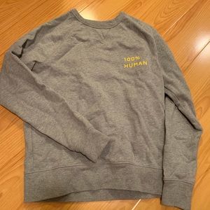 Everlane 100% human crew neck sweatshirt